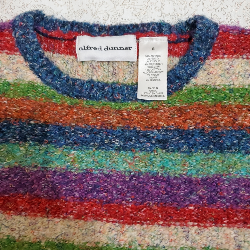 Sweater, sz S - Picture 2 of 4